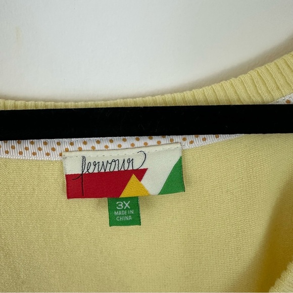 Fervour Modcloth Butter Yellow V-Neck Button Front Cardigan Sweater Size 3X - Picture 3 of 7